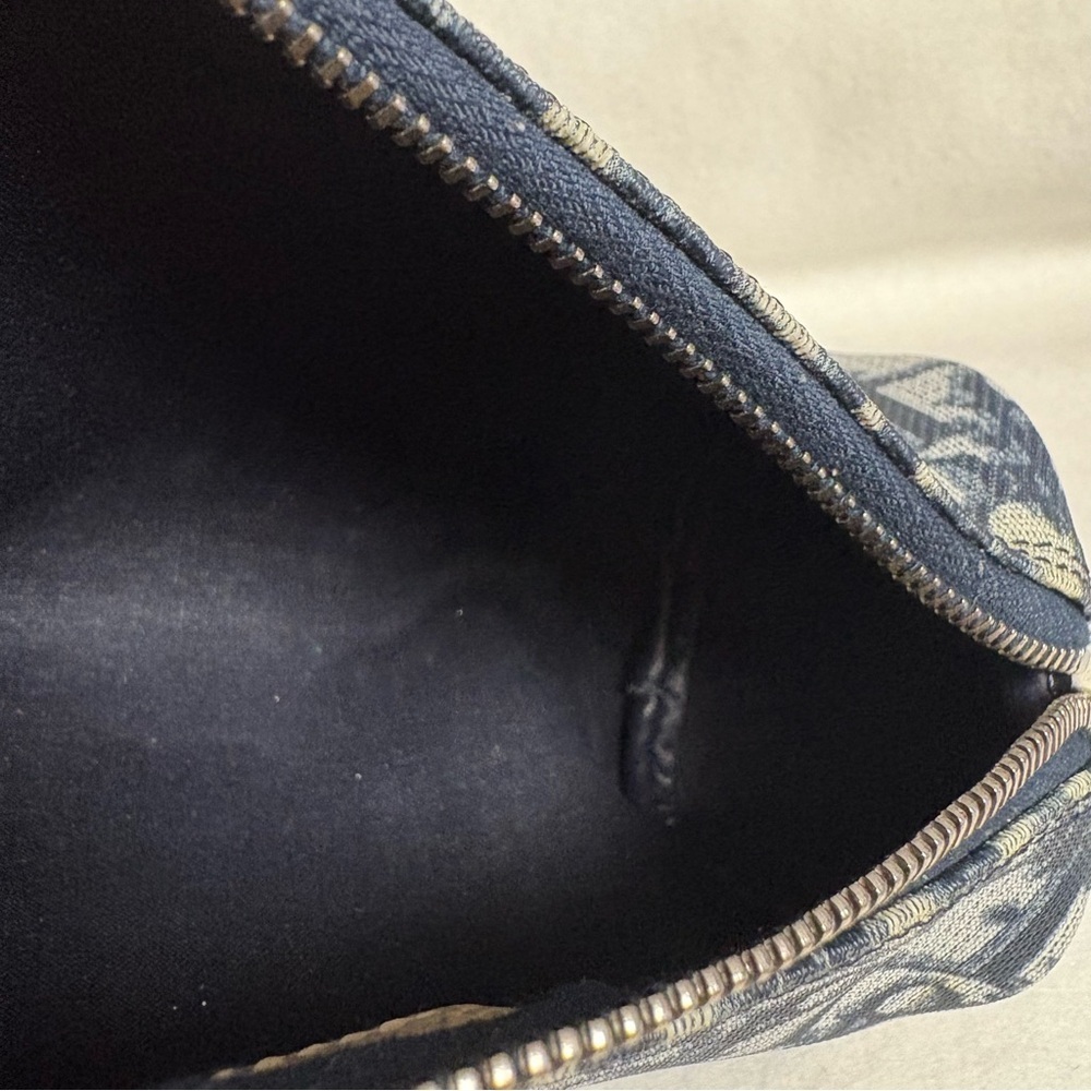 VTG CHRISTIAN DIOR Blue Trotter Canvas Barrel Wristlet Zipper Pouch - Picture 9 of 15